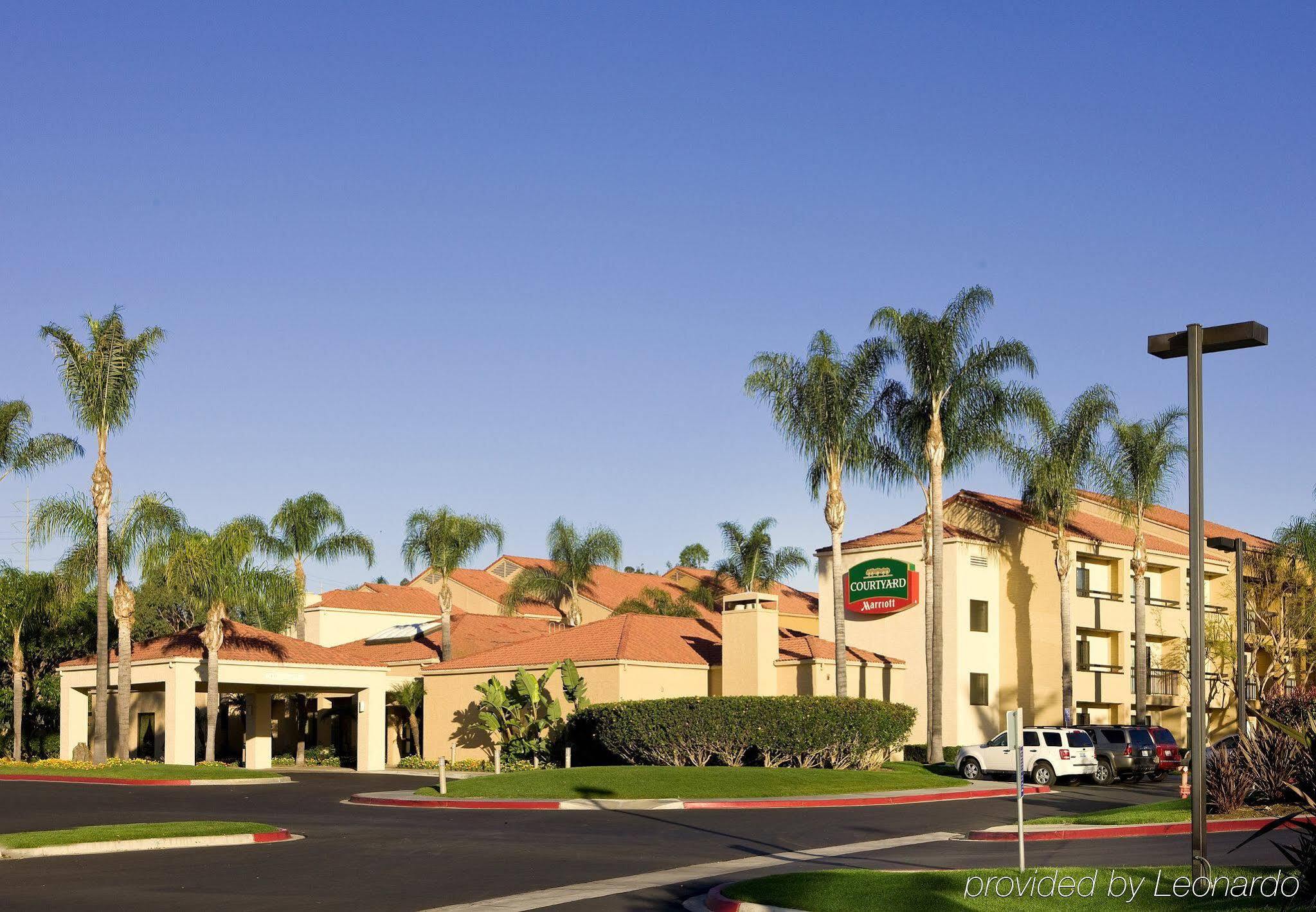 Courtyard By Marriott San Diego Sorrento Valley Exteriör bild